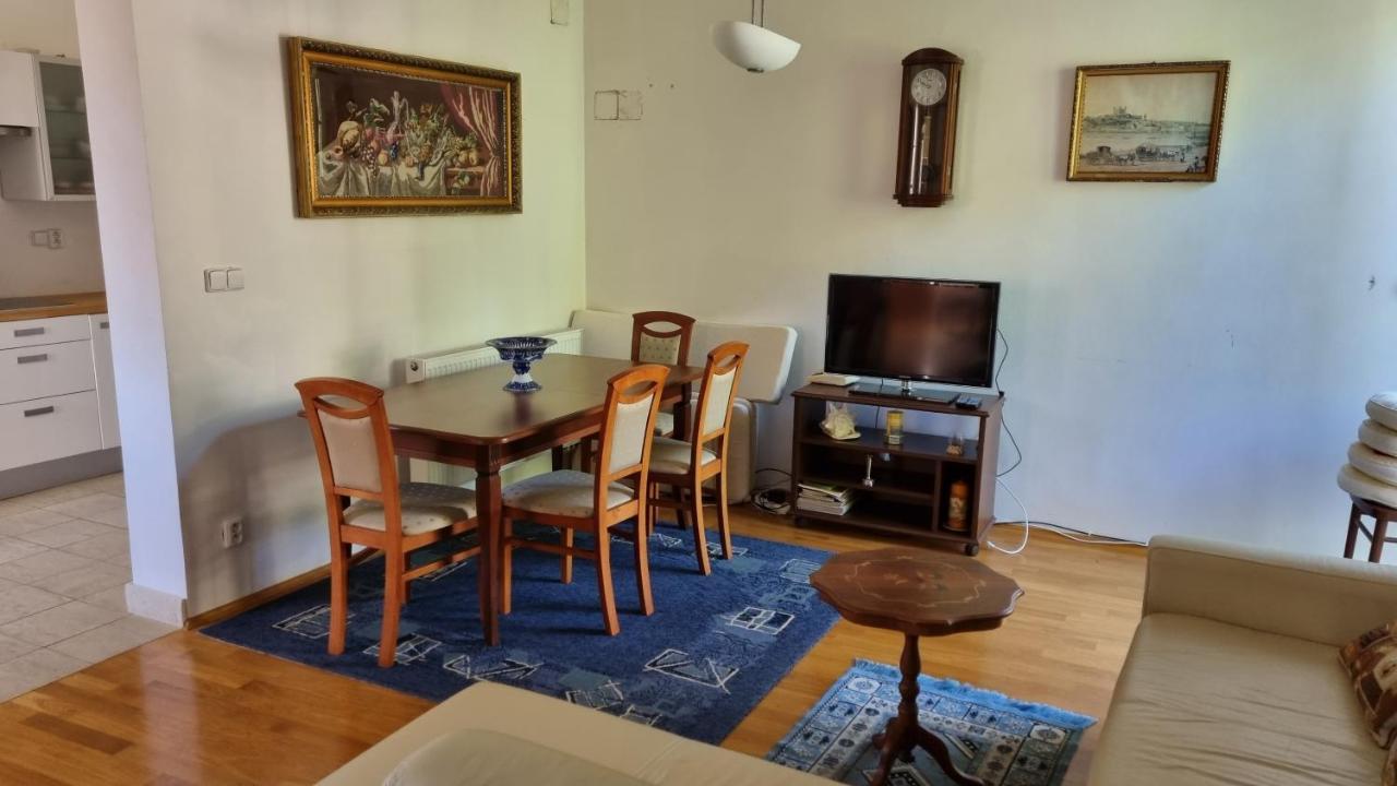 Chateau Radvanov Pension Mlada Vozice 외부 사진